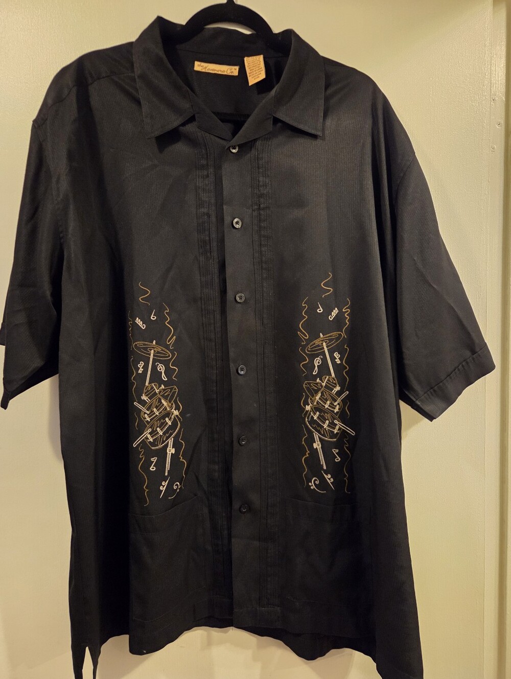 The Havanera Co Men’s 2XLT Black Cuban Caribbean Style Shirt Embroidered